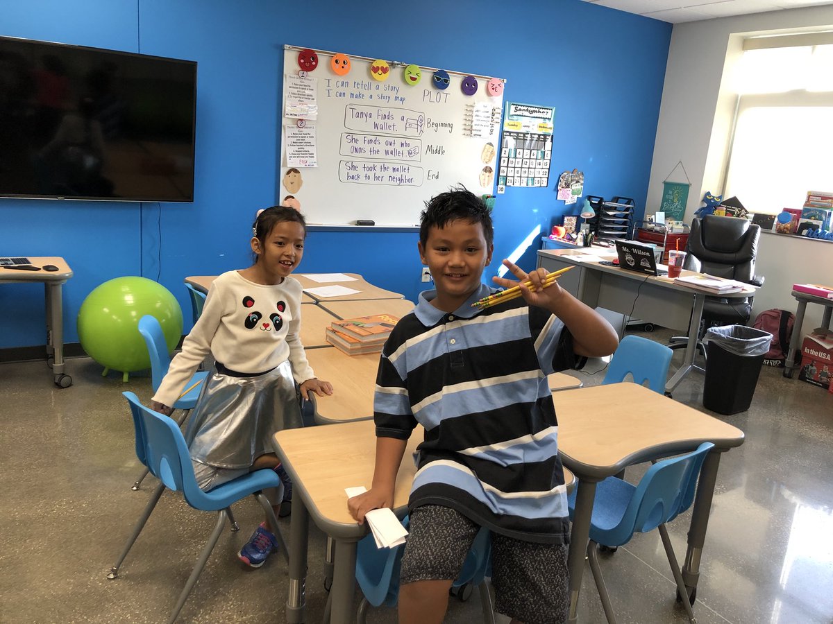 mskaciwilson's tweet photo. Two of my wonderful leaders in 3rd grade ESL! @Jennings_Creek https://t.co/5t0s5PwdIs