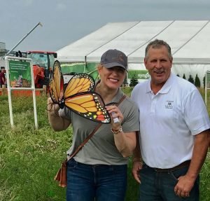 AgWired's tweet photo. Missed seeing @USFRA chair @pigfarmer16 and CEO @fitzisit at #FPS18, thanks to the rain out but we did get Brad on the phone for an update on #EngAGe #app and #honortheharvest https://t.co/QZcU0qYlII https://t.co/ubEcnp1zdd