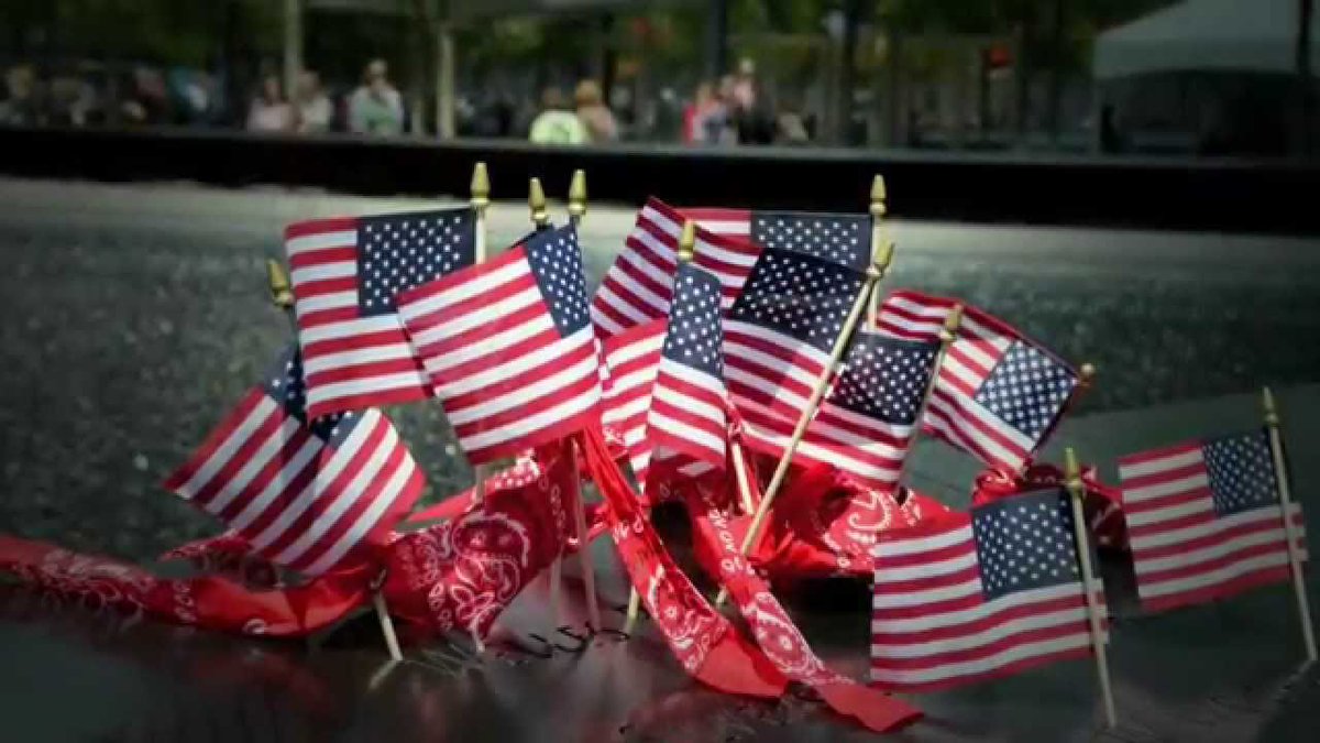 USA_Lacrosse's tweet photo. We remember the lives that were lost. We salute the heroes that sacrificed. We will never forget. #911 https://t.co/dATzorRbTD