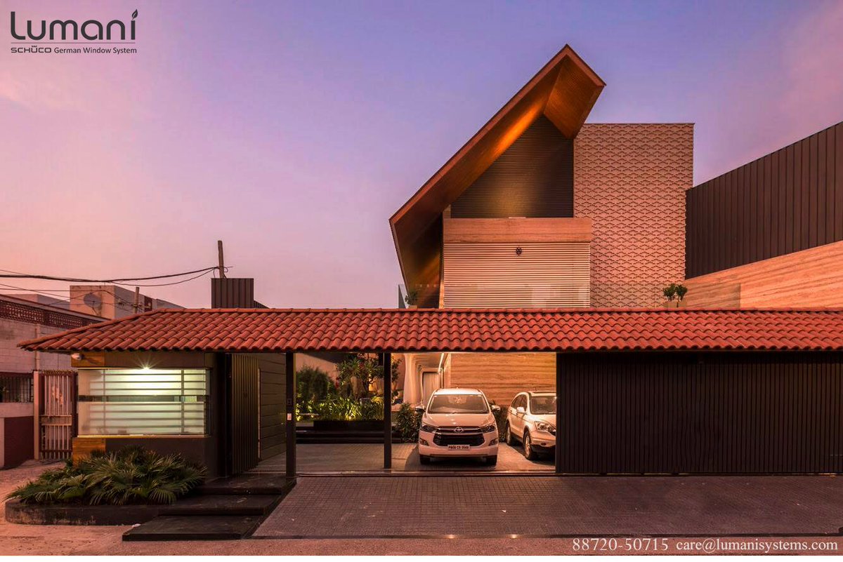 lumani_systems's tweet photo. This house in Jalandhar, India, is a Contemporary design with elements of Indian traditional houses. By Ar. Shiv Dada, Ar. Mohit Chawla – windows installation done by Lumani systems
#GermanAluminiumWindows #10YearAssuredServiceGuranteed #TestedAndCertifiedSystems #SlimLineSystems https://t.co/xYhzkOBit3