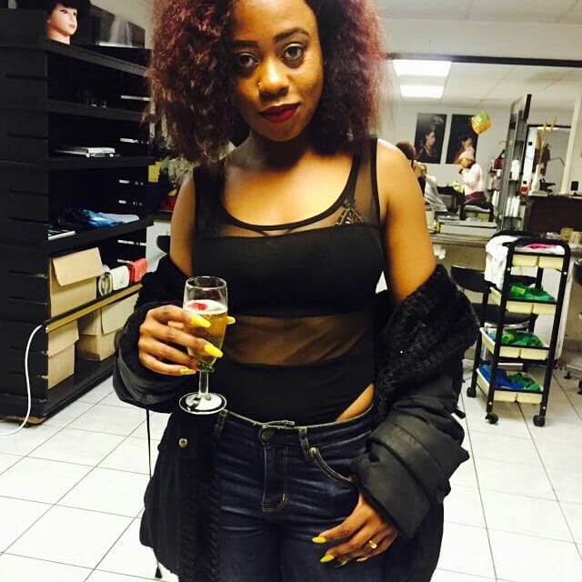 PhesihleZama's tweet photo. My #birthday #celebration #goodtimes #KroneChampaign #BisquitCognac #selfieprincess https://t.co/K6Y2FnCwpc