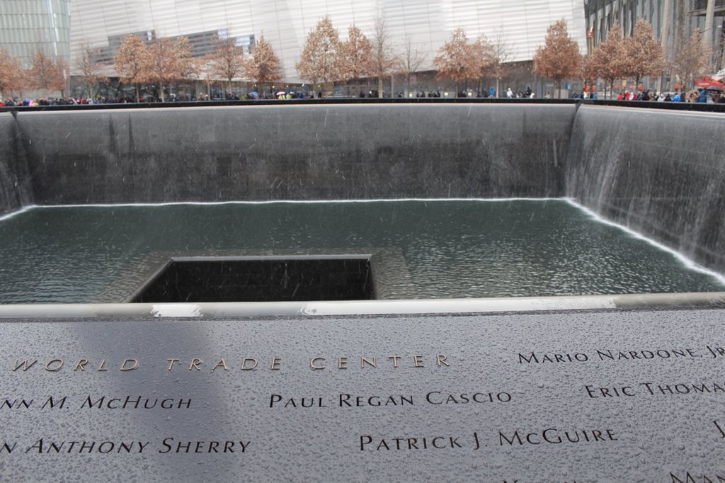 HonorFallenCops's tweet photo. We will never forget. https://t.co/3odw0yJKgE