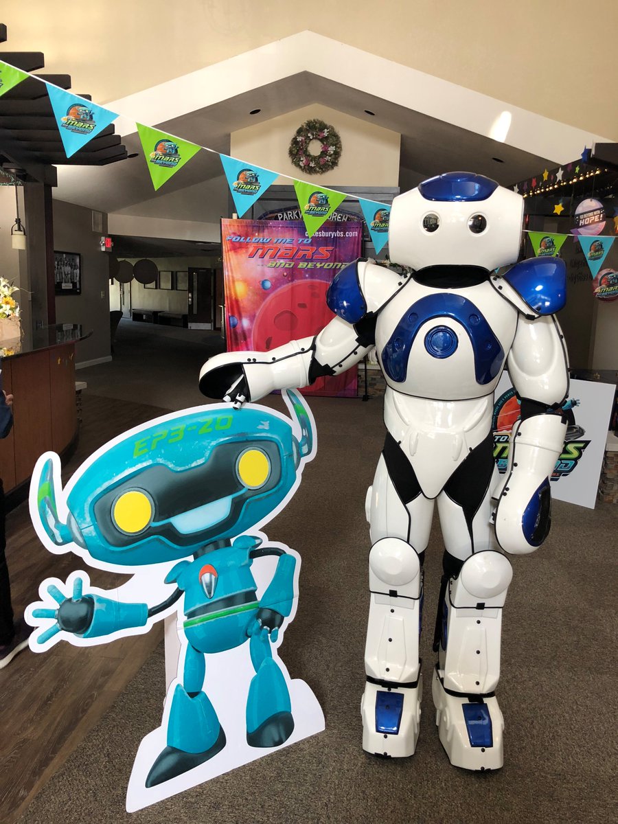Greetings from Captain 2B-YON and EP3-20! #Cokesbury #vbs2019 #tomarsandbeyond