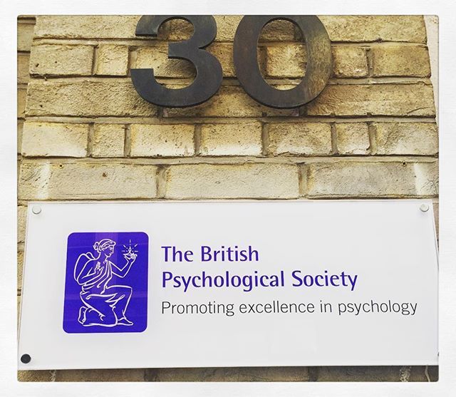 TheShadowCoach's tweet image. Topping up my skills! #psychology #cpd #neverstoplearning #lovewhatido ift.tt/2x61Bf3