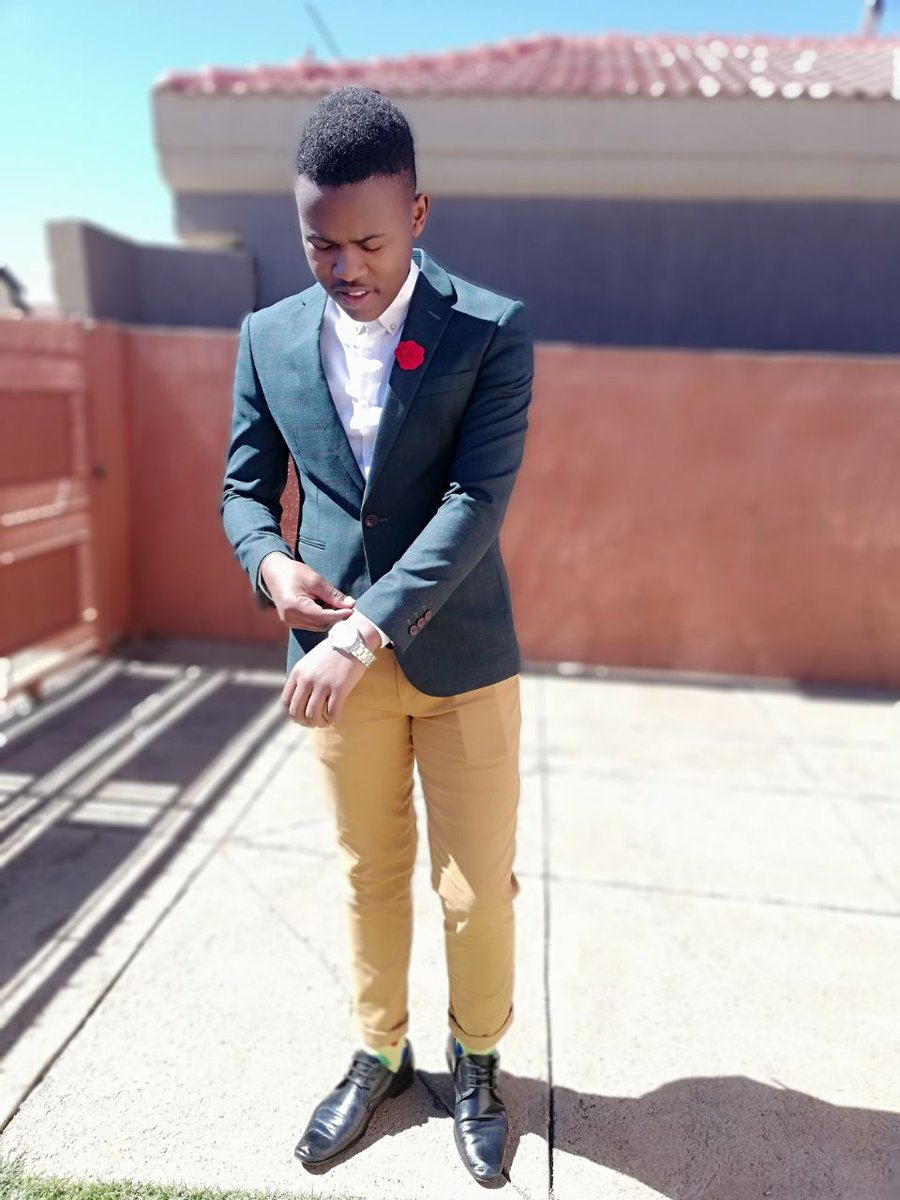 Anointed_Ina01's tweet photo. #ChooseDay
I choose to be °happy° https://t.co/M7oxYTlCND