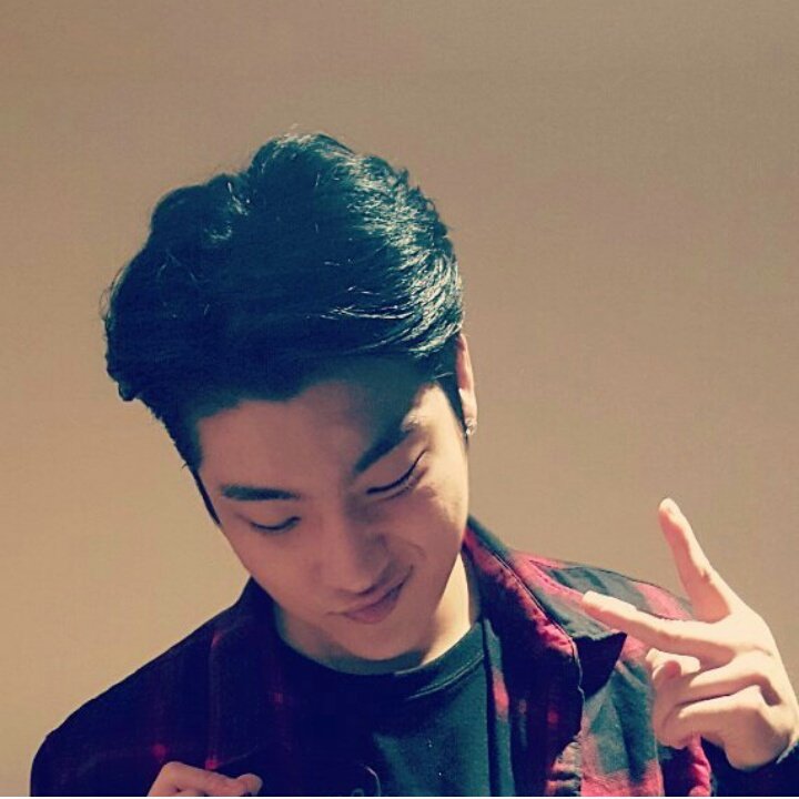 gunheearchive's tweet photo. I'd rather people don't talk about Gunhee at all if it's for saying something bad about him https://t.co/cvRffAObWP