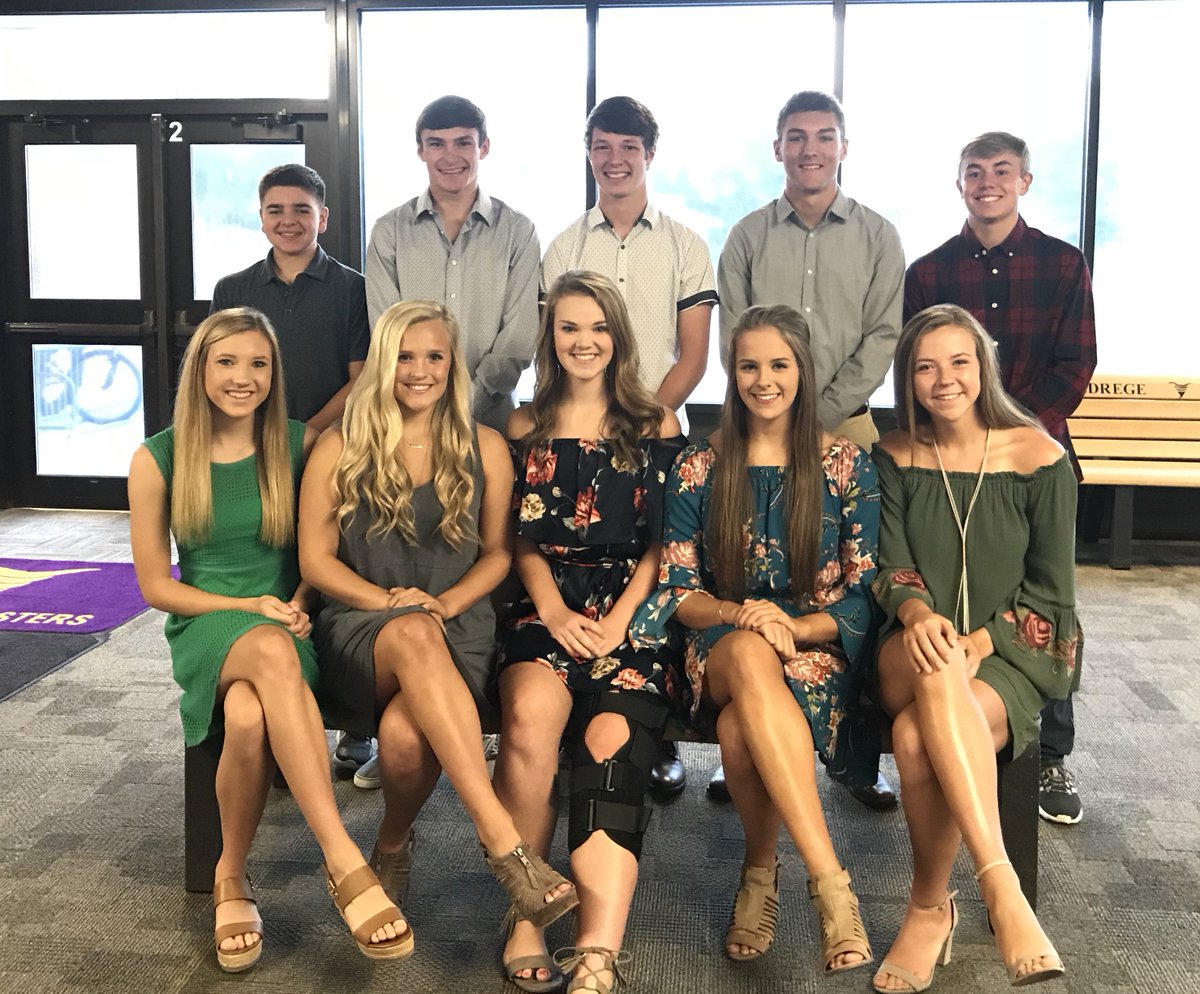 HoldregeDusters's tweet photo. Congrats to the 2018 Homecoming Royalty!  
Queen Candidates: A Berney, M Christensen, T Clayton, A Johnson, and K Belgum. 
King: S Knuth, D Johnson, D Edgren, A Drews, and M Anderson. 
Jr. Queen Attendants: C Janssen and M Urbom
Jr. King: N Anderson and E Twohig #HoldregeDusters https://t.co/4hK6u9Q8Eq