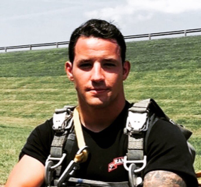 op_hawkeye's tweet photo. 9.7.2018 ~ First Lieutenant Connor Bednarzyk πΊπΈ
@op_hawkeye will remember.
#ConnorBednarzyk #75thRangerRegiment <3>
#RLTW #SuaSponte #supportourSOFcommunity #Operation_Hawkeye
π° https://t.co/blSf94ka8R https://t.co/yqYe3KobAw