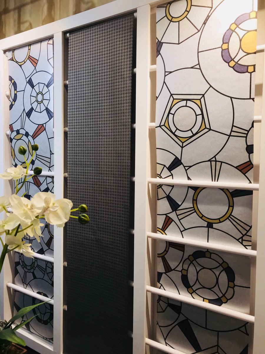 We 😍 the New Casadeco Wallcoverings’ collection. Deco panels with a modern geometric theme.  Great news these panels have matching repeats. #casadeco #wallpaper