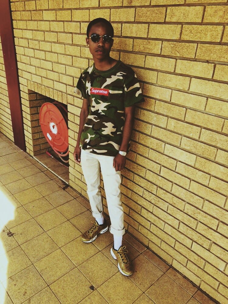 Manqoba76234769 tweet picture