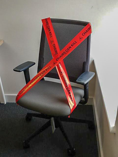 From the 30 minutes sitting on the bus to the 8 hours at your desk, you will be surprised how quickly it adds up. 

Our calculator will tell if your heart is at risk from sitting too long. #ChairsCanKill

irishheart.ie/campaigns/chai…