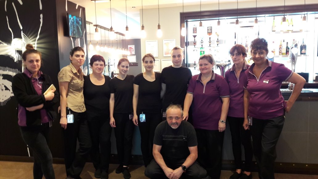 Wembley Stadium Premier Inn tweet media