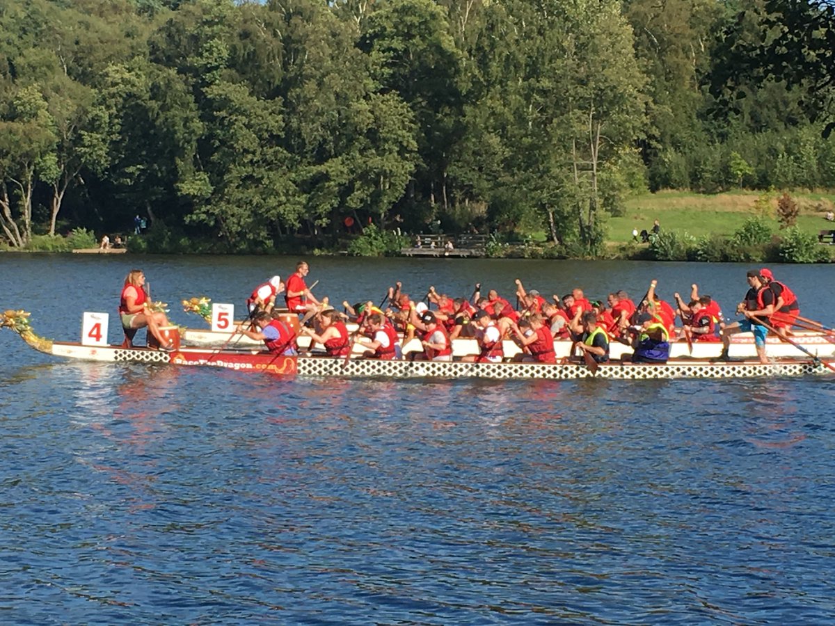 danmann160's tweet photo. Great day on Sunday with colleagues from @GrantThorntonUK  #Gatwick office raising over £1,110 for @StCHospice at the #dragonboat race. https://t.co/SSe4ncp6SL