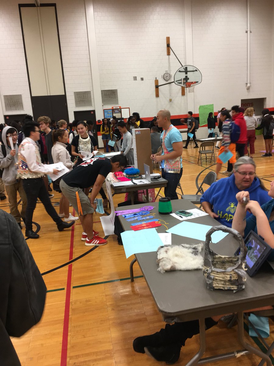 humboldtspps's tweet image. Humboldt students are learning about and registering for our Extended Day Learning opportunities.  Learning doesn’t end at 2P-it’s lifelong!