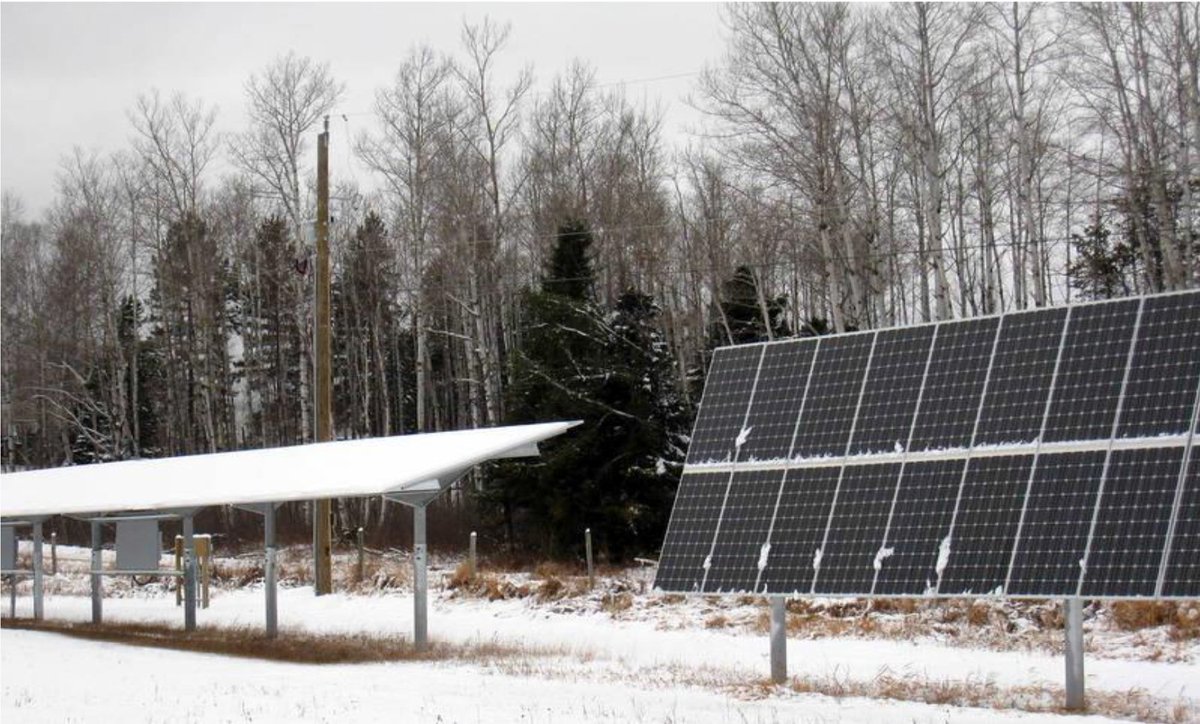 AzgardSolar's tweet image. With a seasonal tilt and no motorization, Azgard Solar's systems are durable and optimized for Canadian winters.  #solar #renewableenergy