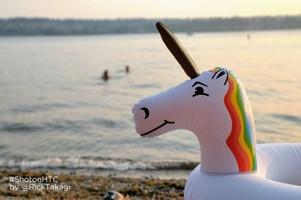 htc españa tweet media