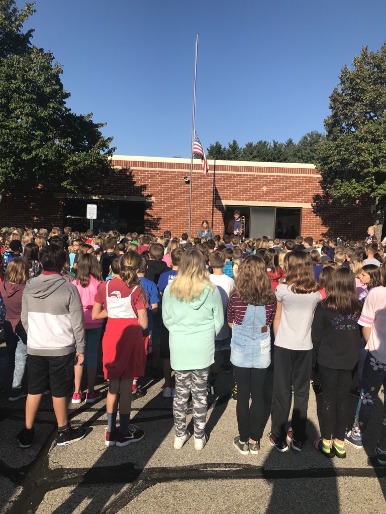 ChaselmChase's tweet photo. Prairie View remembers. @PrViewSchool https://t.co/XSFY9iXhfW