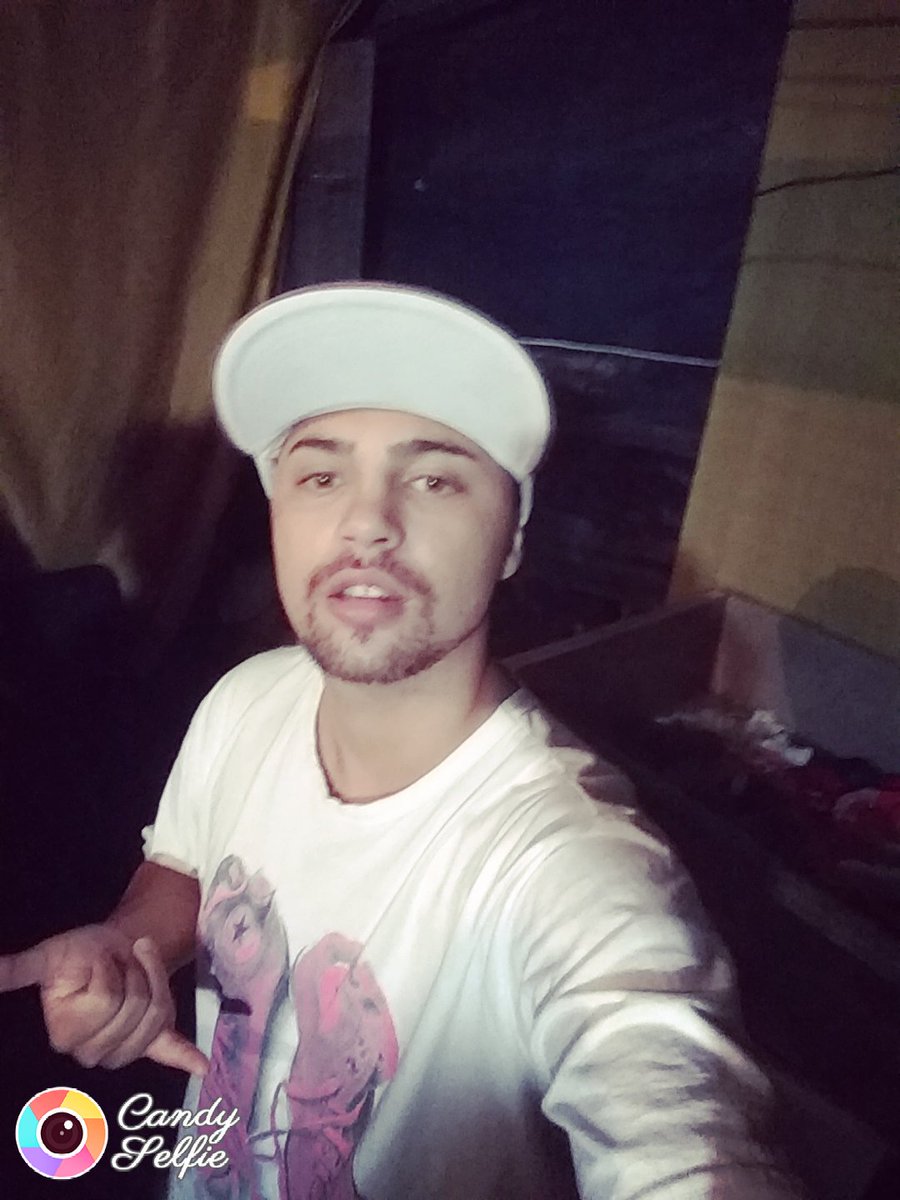 McPrea's tweet image. Boa pra nós mundão 😍😍😍