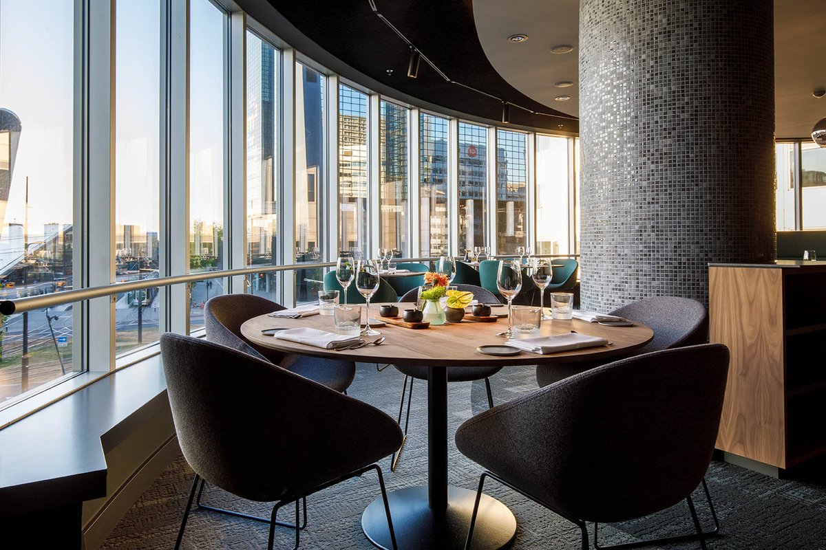 RdamPartners's tweet photo. Business + leisure = #bleisure! Curious to know where you can combine the best of both worlds in #Rotterdam? Check out these 4 hotspots where you have a deliciously productive meal: https://t.co/JjmXXZMmIO #eventprofs #meetingprofs #loverotterdam #meetinrotterdam #IMEXAmerica https://t.co/szvY5OK6jg