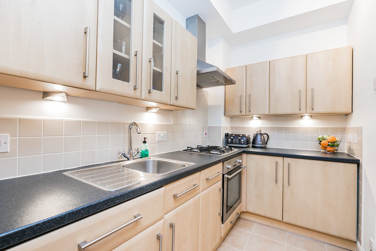 NEW PROPERTY!  12 Pitstruan Place - Offers Over £125,000
acandco.com/property/detai…
<a href="/ASPC_UK/">ASPC</a> #property #newhome #forsale