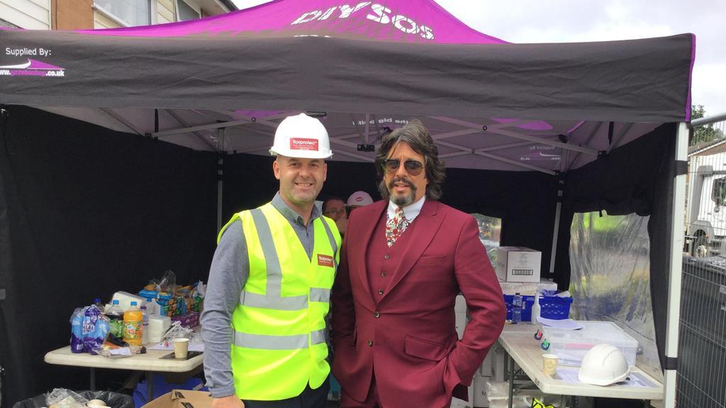 FlorprotecLtd's tweet image. Our #NorthWest Representative Chris Clark was on site today in Bolton with the #DIYSOS team. Florprotec are proud to supply #temporaryprotection materials on these specialist projects!