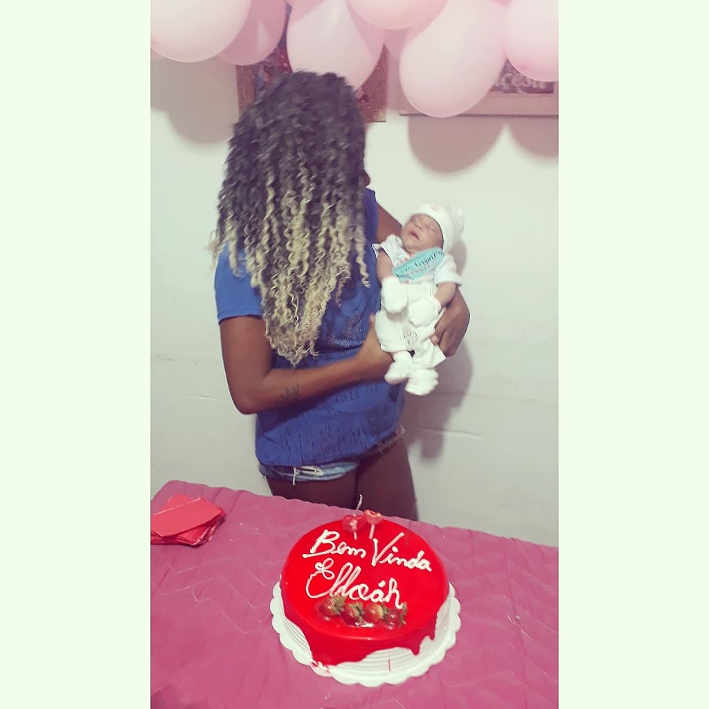 Fabuloosa11's tweet photo. Seja Bem Vinda A Casa É Sua R O Coração Também 🎶😍👶💖👣

#CháDeBemVindaElloáh 💖
#SimplesMasComAmor💖
#VovóDeiaArrasou 
#asksapatao https://t.co/7pXoxzpONF