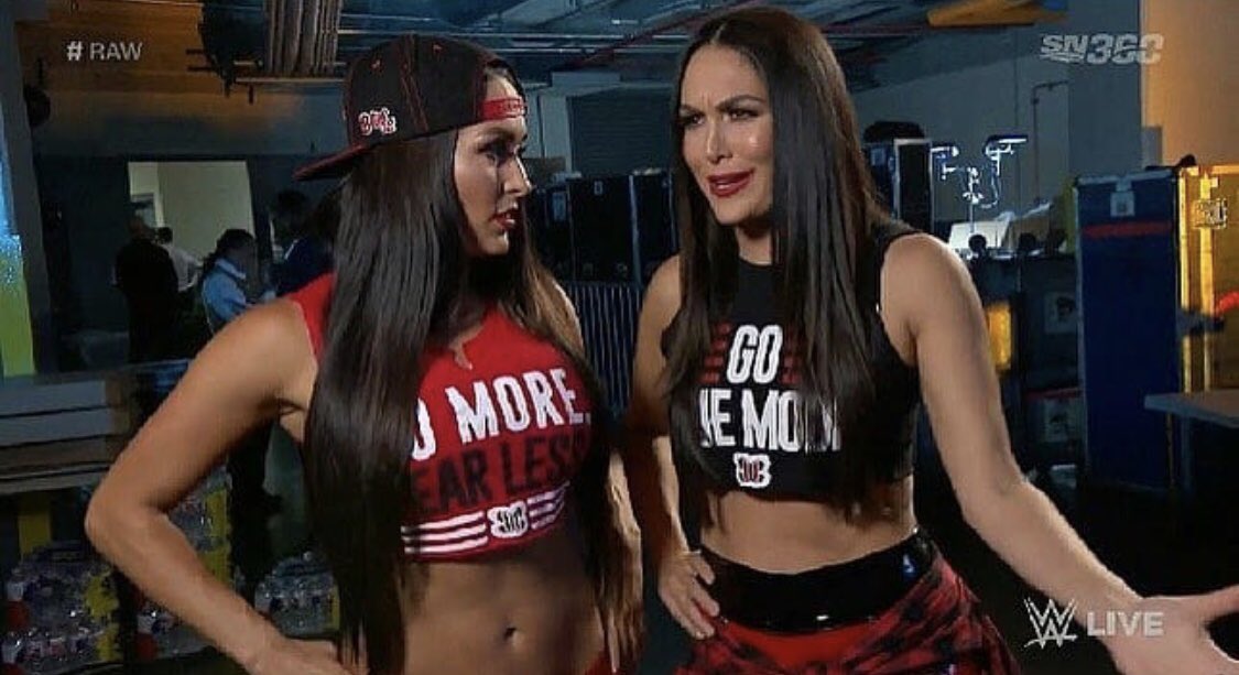 NikkiAndBrie's tweet photo. New Bella Merchandise | Click Link 💋👯‍♀️💪🏼 #BellaArmy #FearlessNikki #BrieMode https://t.co/cg0RsbD12U https://t.co/mfMSYccQFD
