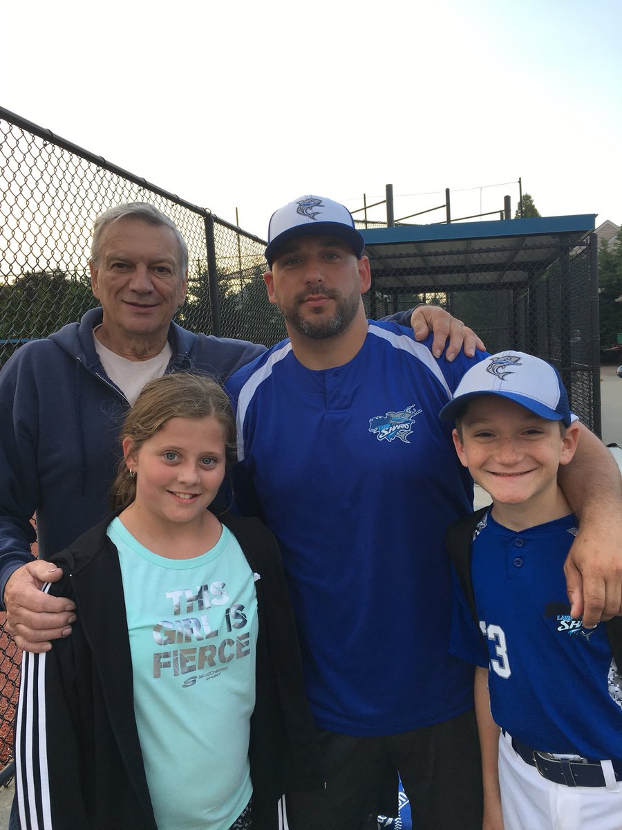 L_Skor05's tweet image. Thank you to all the heroes who ran towards danger that day,  especially my own hero. #NeverForget @FDNY #Engine34Ladder21