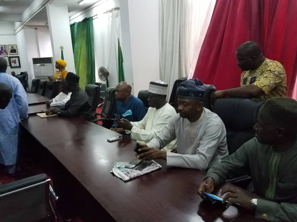 IbrahimPonyah's tweet photo. At Sen. Jonah Jang's submission of expression of interest and nomination form to contest for presidency Federal Republic of Nigeria, at Wadata Plaza Abuja.
@IbrahimPonyah @OfficialPDPNig @PDPPlateauState https://t.co/K8fv4WEIHX