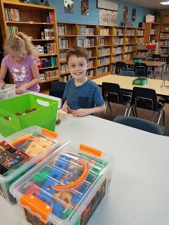 RLYoungElem's tweet photo. Makerspace https://t.co/aejjAIeqdl