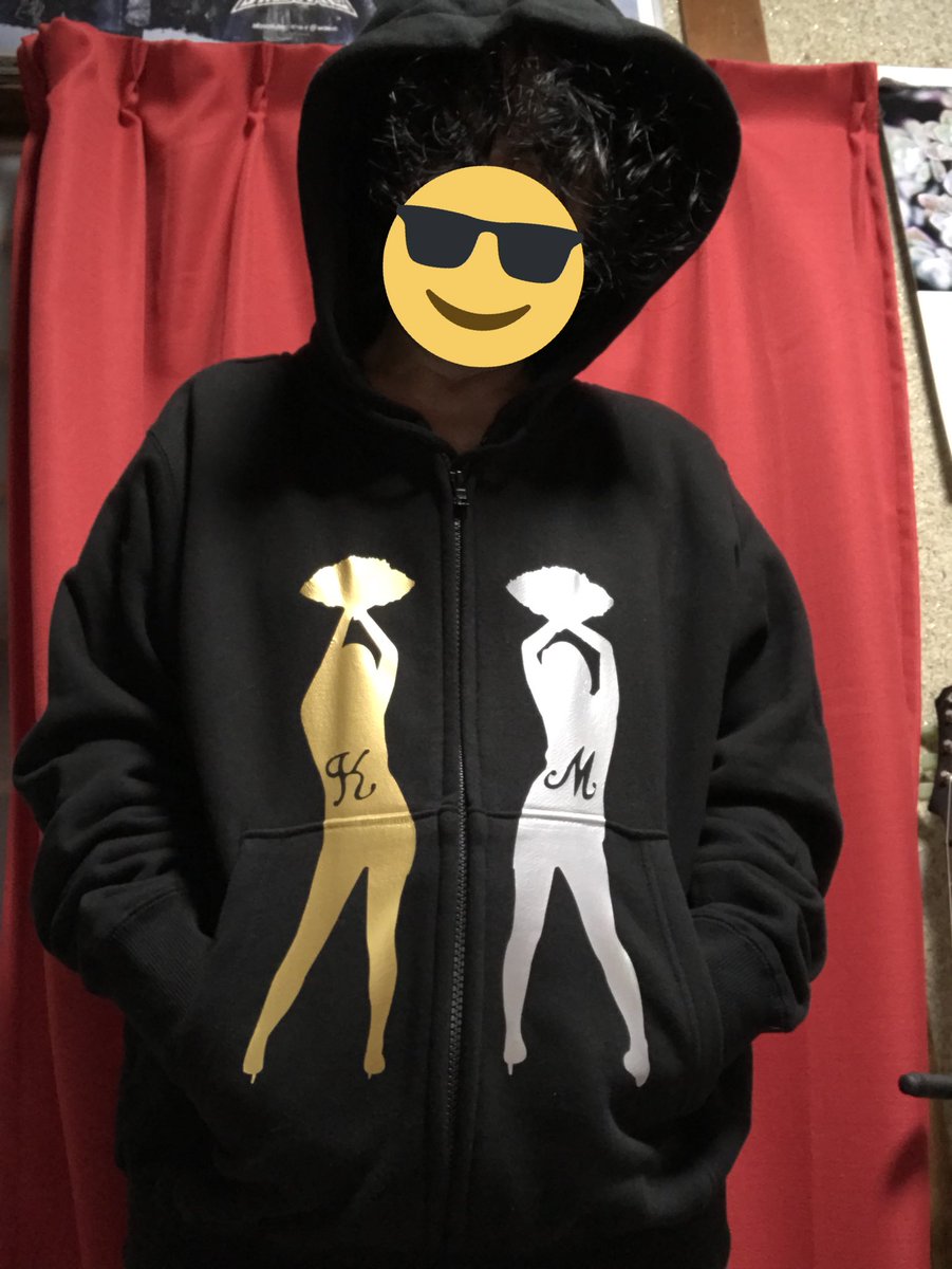 おねい 今日はドンキで無地パーカー買ってきてデカシルエットパーカー作りました どんだけベッド イン好きやねん 次はキャップ作る予定です ベッド イン ベッドイン おねい 今日はドンキで無地パーカー買ってきてデカシルエットパーカー作りました どんだけベッド イン好きやねん 次はキャップ作る予定です ベッド イン ベッドイン