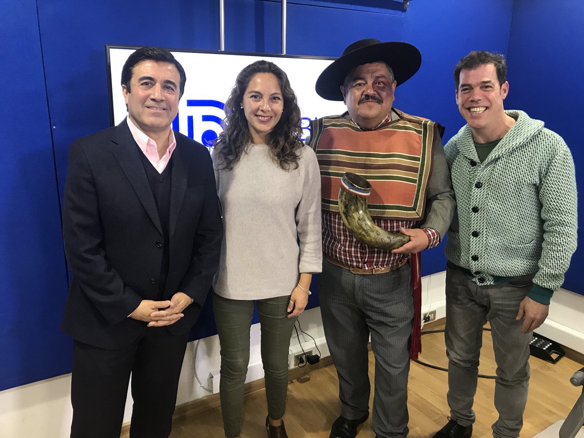 En Radio Bio Bio promocionando La Gran Fiesta del Guatón Loyola.