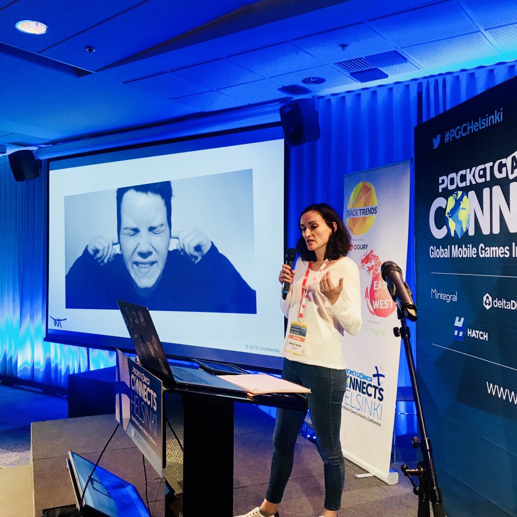 Solenne @GinxTV telling us about how esports dont need traditional media... or hang on, maybe they do #PGCHelsinki #pechakucha