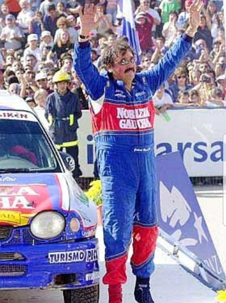 AbarcaGabriel's tweet photo. Feliz dia del Maestro @GabrielRaies !! https://t.co/6bzYhafHlN