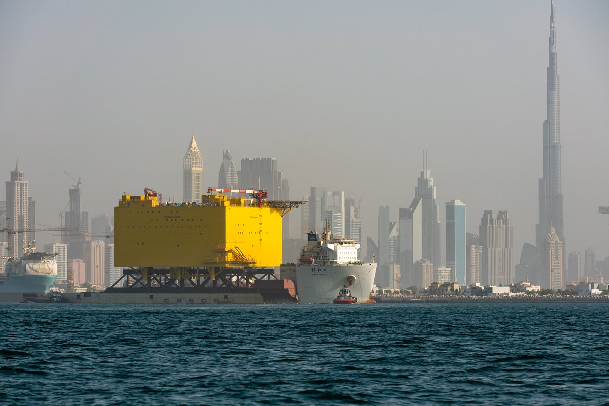 MirkoDuesel's tweet photo. Ready to go! The #BorWin3 offshore platform just left the #Dubai harbour towards #NorthSea! Impressive performance from a dedicated, cross-organizational team. Thanks to everyone involved! 👏🏻 @Tennet_DE #Petrofac https://t.co/PuyBtkq4NX