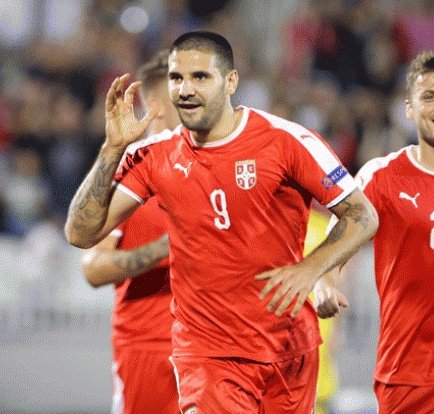 SerbianFooty's tweet image. Aleksandar Mitrovic.

17 goals in his last 23 games for Serbia. 

16 goals in his last 24 games for Fulham. 

33 in 47. That's prolific.