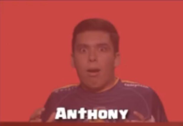 AnthonyD_Angelo's tweet photo. Cuando juegas logbait en competitivo por primera vez en tu vida y te sacan triple hechizo :v https://t.co/kH4Z8EgWDH