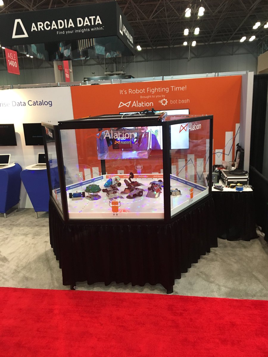 slangenfeld's tweet photo. 10 minutes to robots! It’s robot fighting time @strataconf Just find the @Alation booth on your way in. #StrataConf #DataCatalog https://t.co/Xxyb1N4zC6