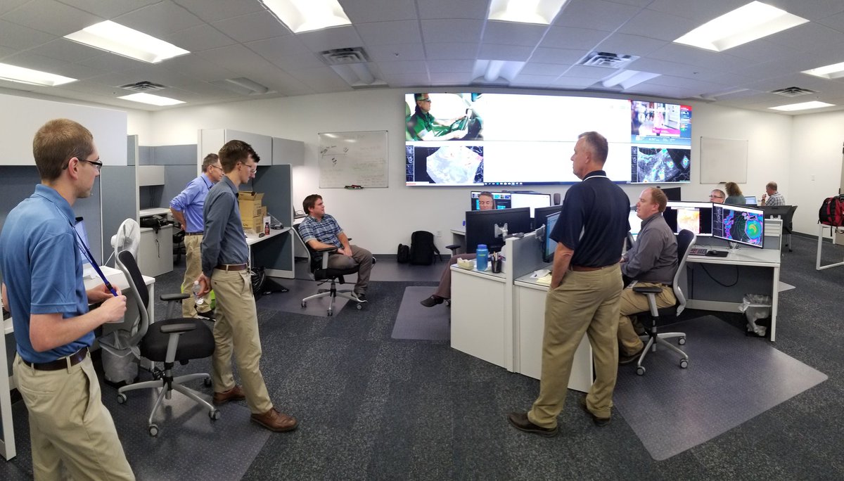 matthewsolum's tweet photo. Conversation in @NWSWestern ROC after Tropical Storm Olivia coordination call. Calls have been focused around contingency planning in case @NWSHonolulu and/or PR ROC goes down. Great teamwork between these offices and @NWSLosAngeles, @NWSBayArea & @NWSEureka! #NWSIDSS https://t.co/vMfV6kgWCd
