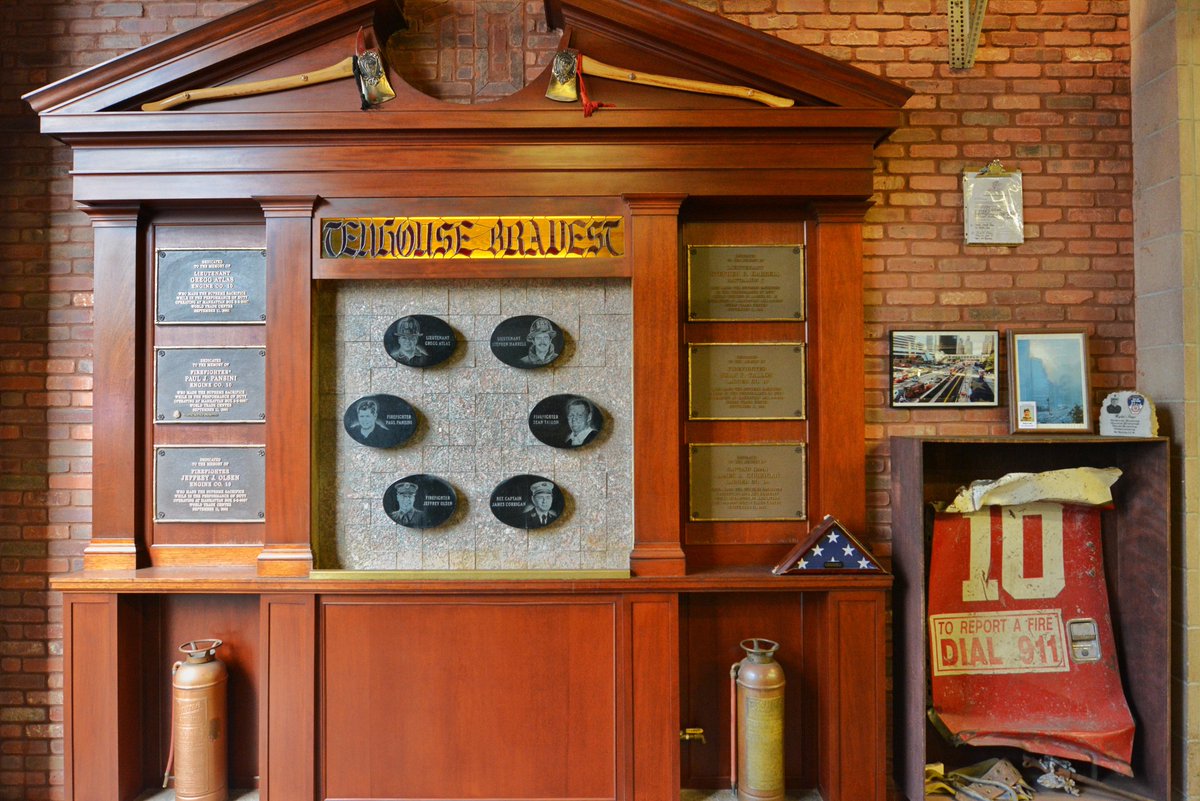 NYCFireWire's tweet image. #Engine10 #Ladder10 #FDNY #NeverForget