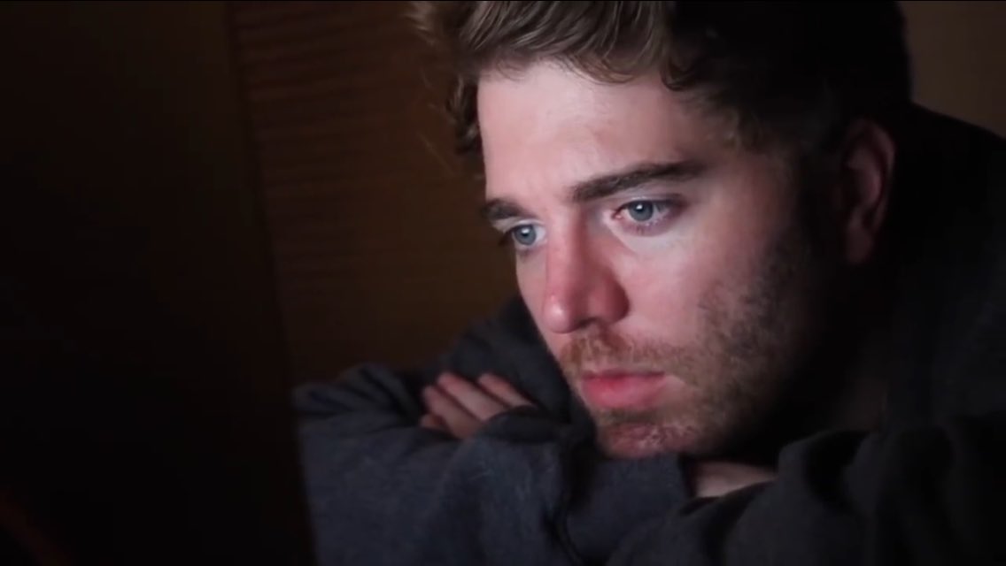 itsnickbeanss's tweet photo. Me waiting for @shanedawson video with @jakepaul this video is gonna be ICONIC https://t.co/mPXvjuYCct