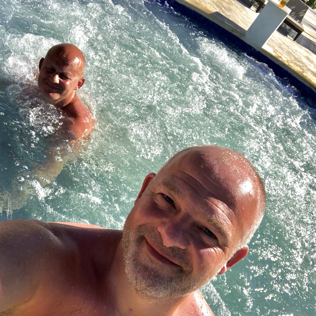 Having a bubble bath in the sun 😁☀️🏝 #puntacana #DominicanRepublic #royaltonbavaro