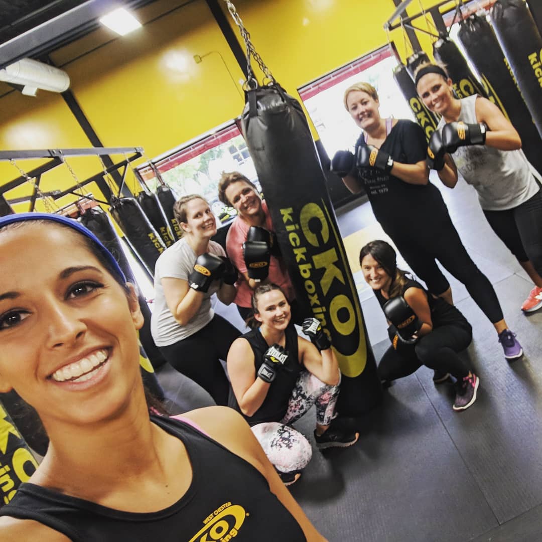 Had a great time at <a href="/CKO_westchester/">CKOWestChesterPA</a> cheering each other on during a challenging team building kickboxing class!! #PennDelcoProud