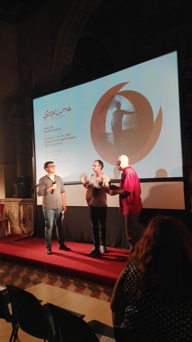 festivalsole's tweet photo. Sale piene e conversazioni con @MarcoZuin, che ha presentato #NienteStaScritto per la rassegna #VenetoDoc, insieme a @lucaramigni della @FondazioneFontanaOnlus a #SanGregorio e a #Tra con @teresaChiauzzi interprete di Cinema Grattacielo di Marco Bertozzi.
#solelunafestival https://t.co/LRf5Jz8CaL