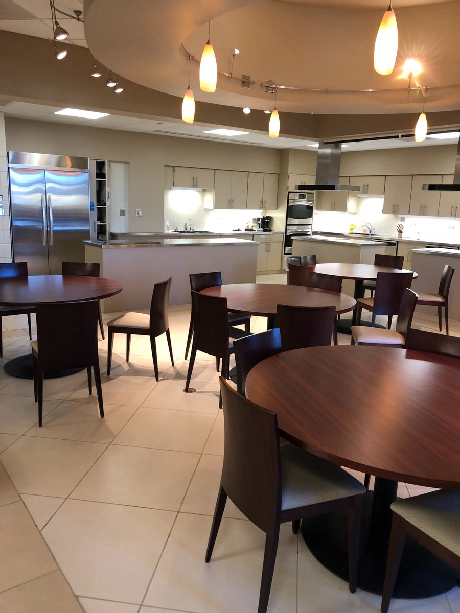 SDSU_CS's tweet image. This room may look calm now but in ONE WEEK Wagner Café begins. In Wagner 429 you can enjoy a delicious homemade meal for just $8. Don&apos;t miss out!
#sdstate #nutrition #sdsu #WagnerCafe