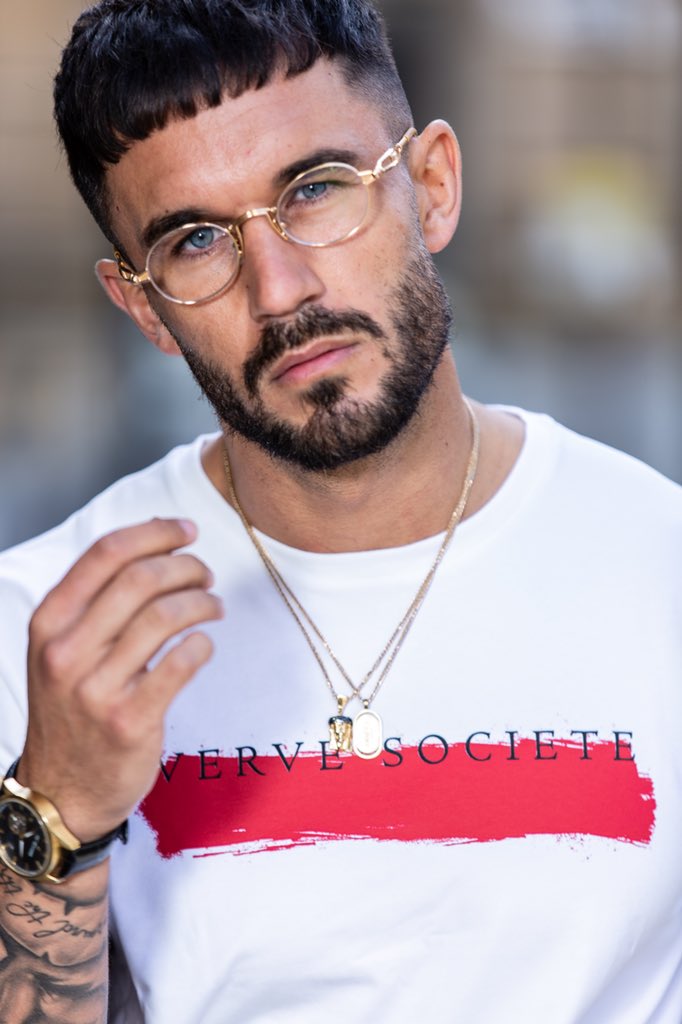 ‘Choose-day’ - which Verve tee is your favourite? Many sizes now sold out get online and grab yours 🙌🏻 vervesociete.com