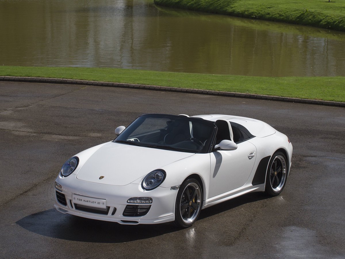 TomHartleyjnr's tweet photo. A stunning @porsche 997 Speedster arrives into stock. Only 1,100miles from new, a total spec left-hand drive car and priced at £274,950 #ModernClassic #Collectable911 #BarelyBrokeIn #THJ #OnlyTheBestCars #DiverseSelection https://t.co/4tIlGQa8hH
