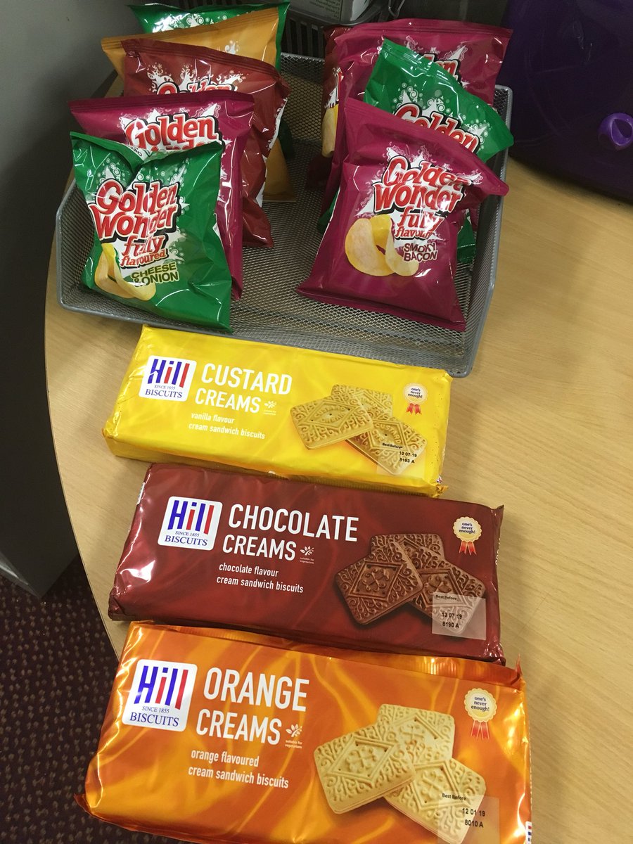 Tuesdays all about the snacks #housekeepingappreciationweek <a href="/SDEBDD/">simon ewins</a> <a href="/hutch1979/">vicky hutchins</a> <a href="/wtf1official/">WTF1</a> <a href="/elaine_newbold/">Elaine Newbold</a>