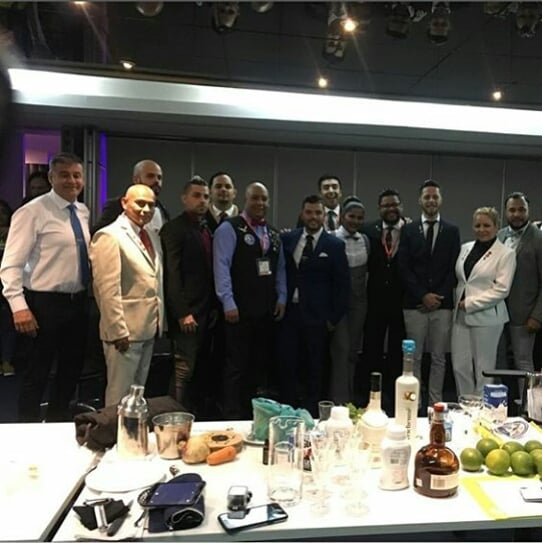 ¡Participación de Gustavo Cisnero en el XXII Panamericano de coctelería! 
.
.
#unequipo #unpais #unsueño #ClasicoPanamericano #audebesdetodos