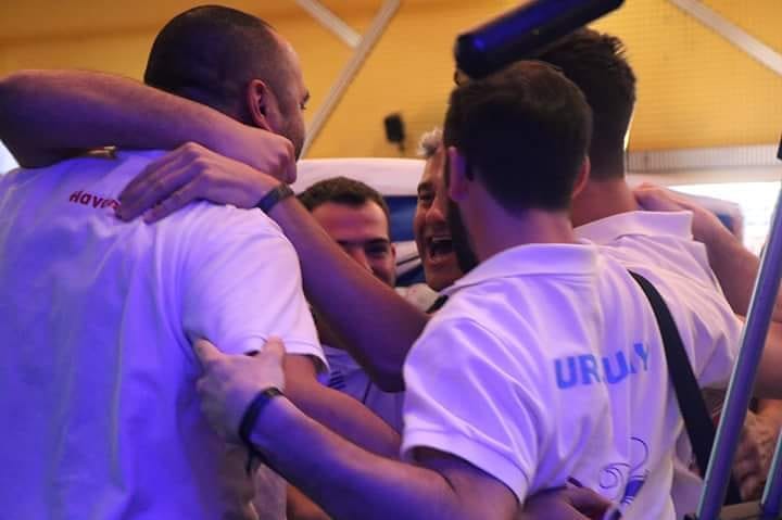 Uruguay Uruguay!!!

#unequipo #unpais #unsueño